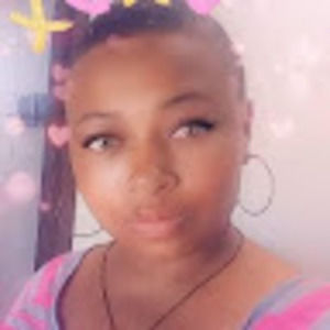 Meet your Posher, Delisha